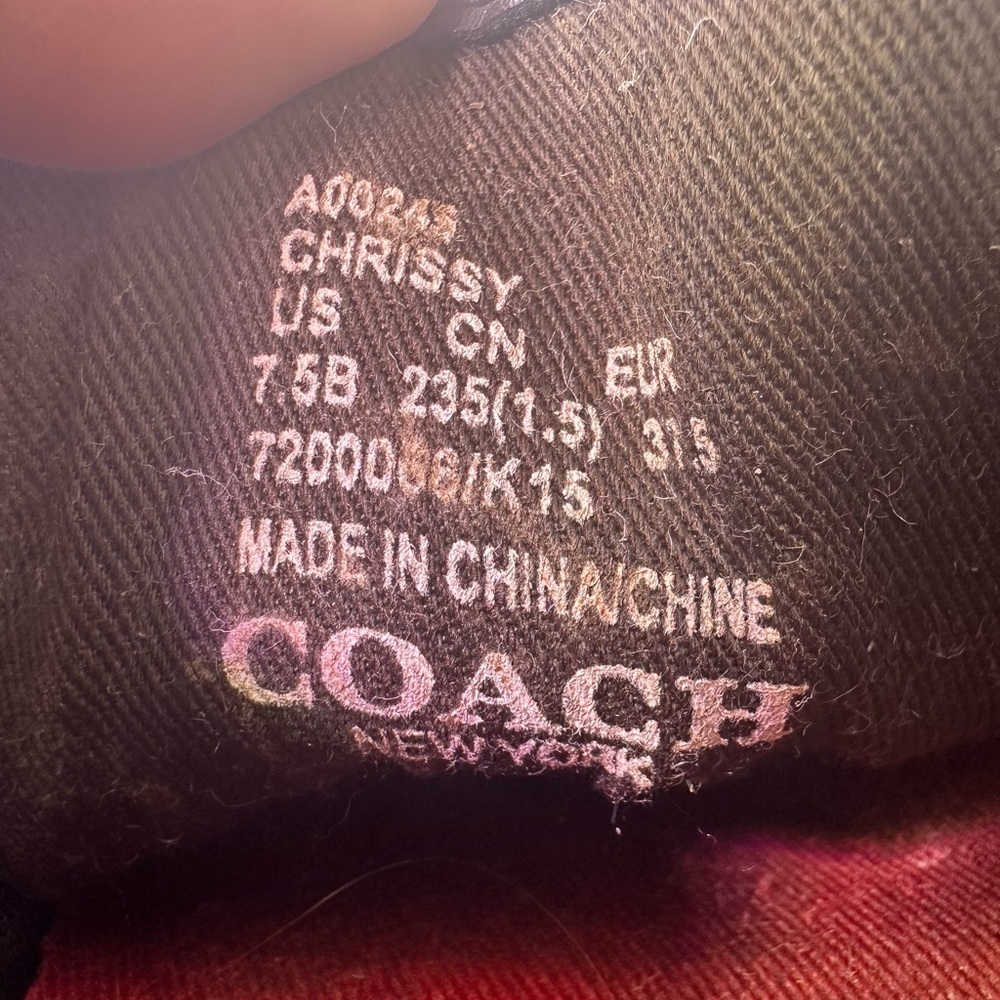 Coach Red and Black Fabric Detail - Picture 9 of 9